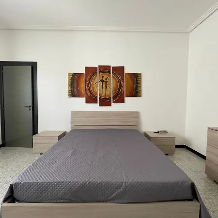 Vincenti's House Apartman Comiso