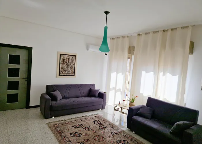 Vincenti's House * 科米索